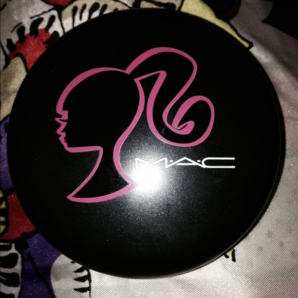 Mac Barbie Compact..SOLD OUT EVERYWHERE