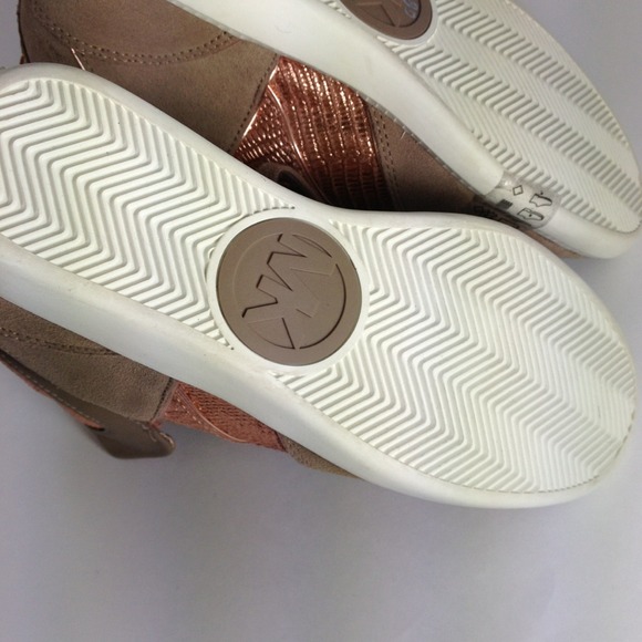 🚫Sold In Bundle🚫 - Picture 4 of 4