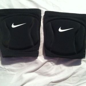 Nike volleyball new pads