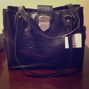 Liz Claiborne purse