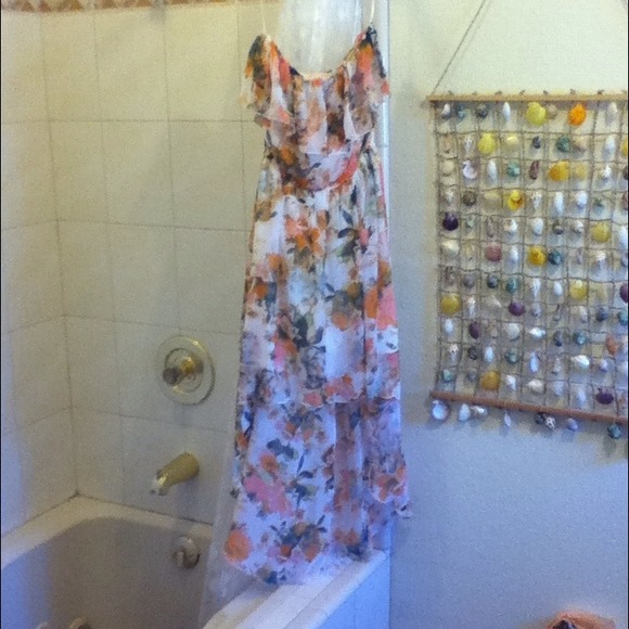 NWOT Romeo and Juliet Couture Floral Hi Lo Dress - Picture 2 of 3