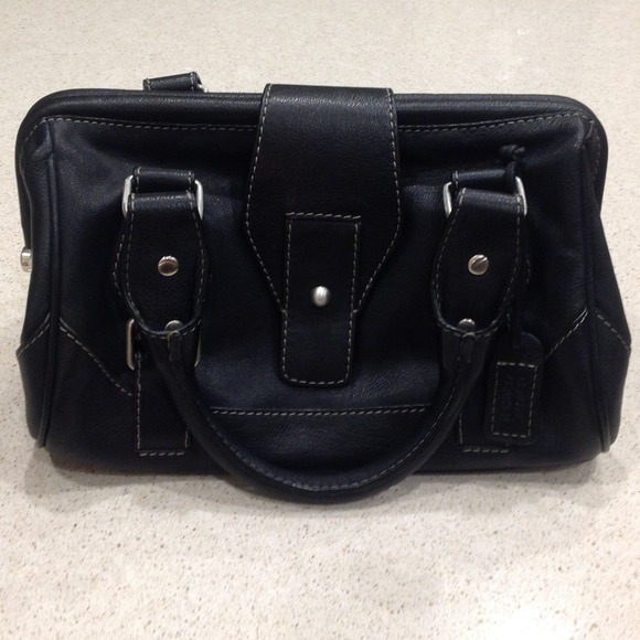 SALE Black leather small satchel - super cute!