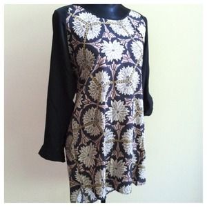 ***GIFTED*** Just beautiful top