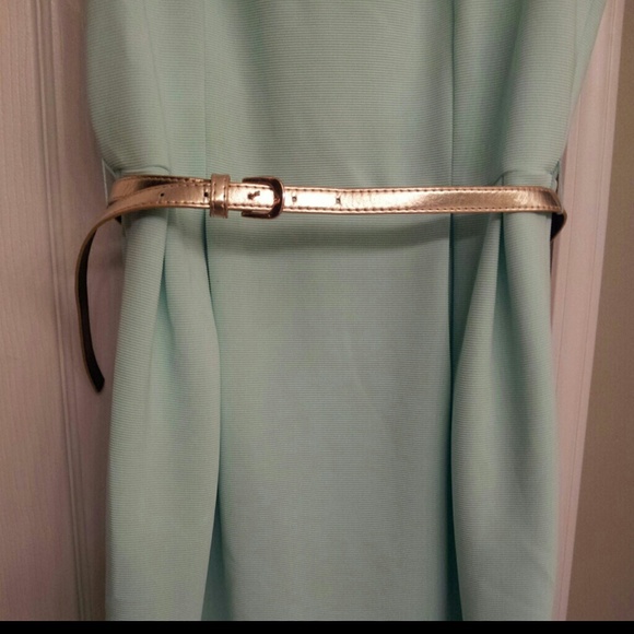 ****SOLD****Mint business dress with belt - Picture 2 of 3