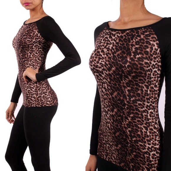 Animal print long sleeve top - Picture 2 of 3