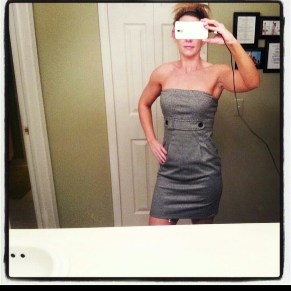 ****SOLD****$17 was $20!! Anorak pattern dress