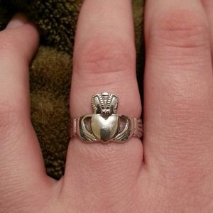 Authentic irish Claddagh ring 925 silver