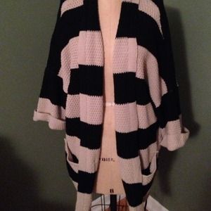 Oversized striped cardi