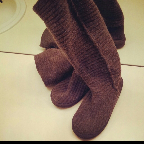 ****SOLD**** Muk Luk boots