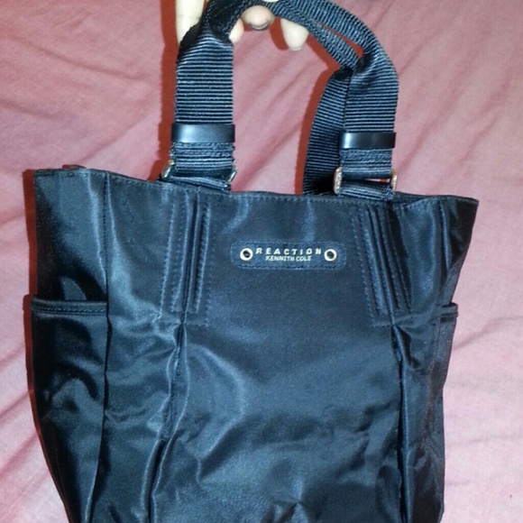 Kenneth Cole handbag - Picture 1 of 2