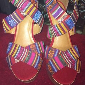 Multi-color Wedge🚫TRADE🚫