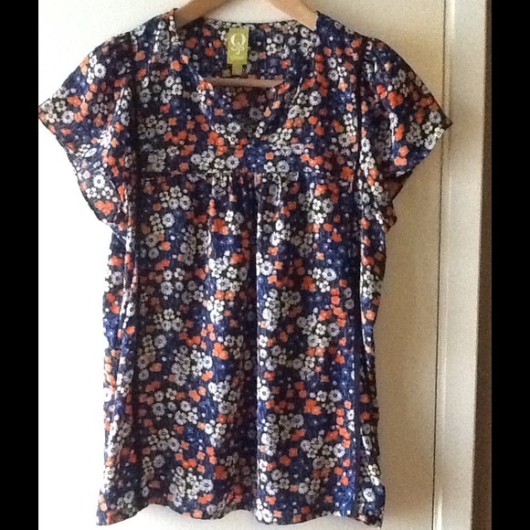 Q Mack Floral Print Top - Picture 2 of 4