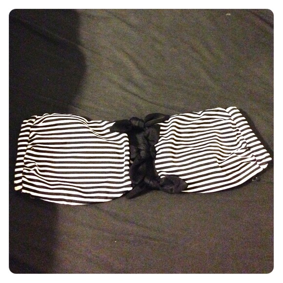 Stripes and bows bandeau bikini top