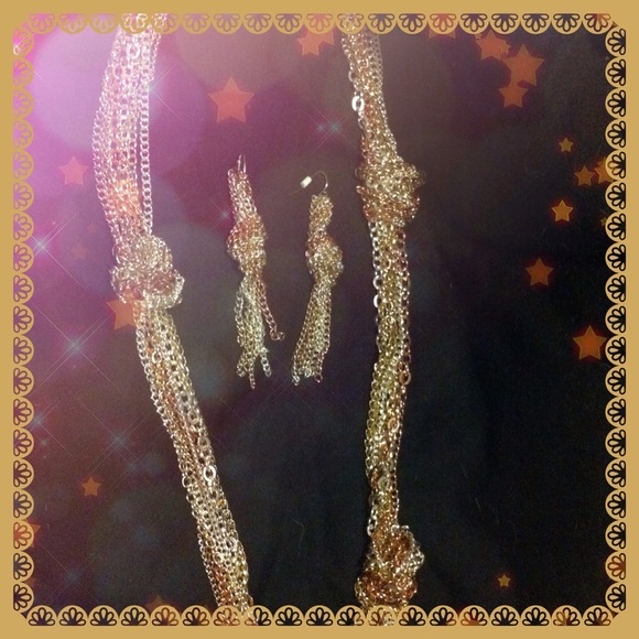 Chain Necklace & Earrings