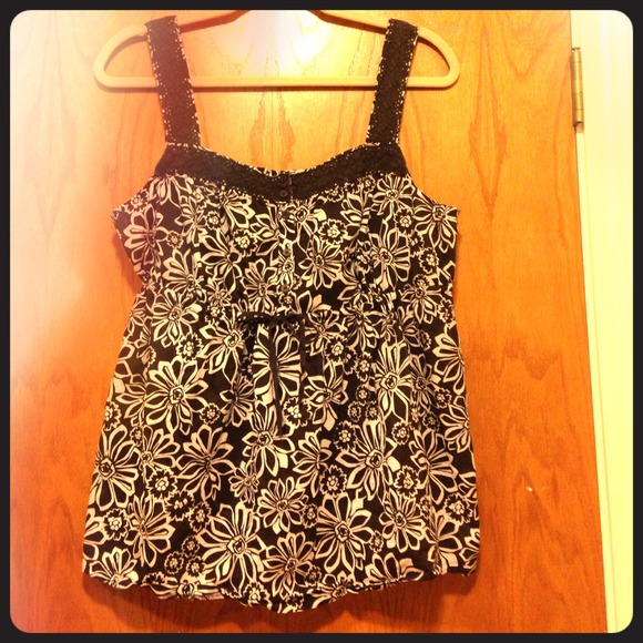 Peasant top