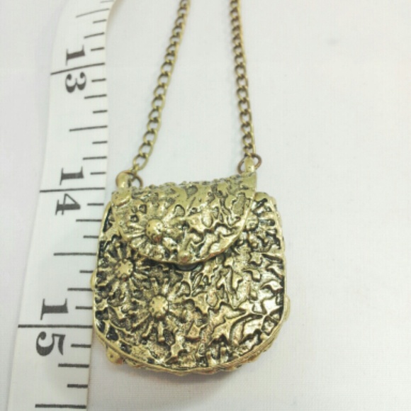 Bundle for Lisa Marie's 41 - Picture 3 of 3