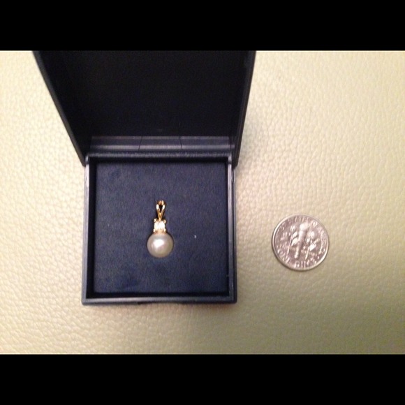 Gold and pearl pendant - Picture 3 of 3