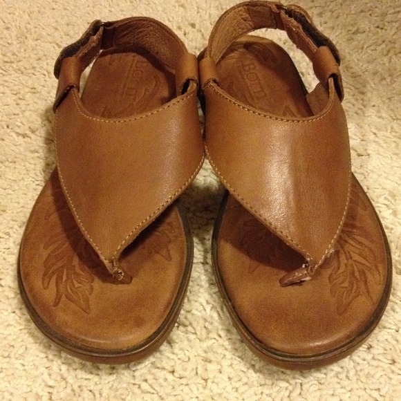 Leather Born sandals