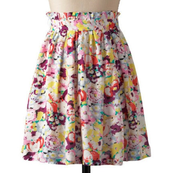 Mink Pink Señorita Skirt - Picture 2 of 4