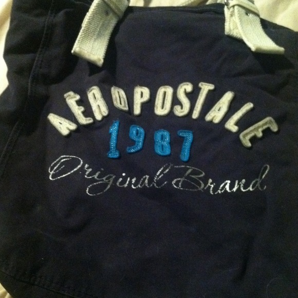 Aeropostale tote