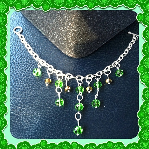 Green & Gold Glass Bracelet - Picture 2 of 5