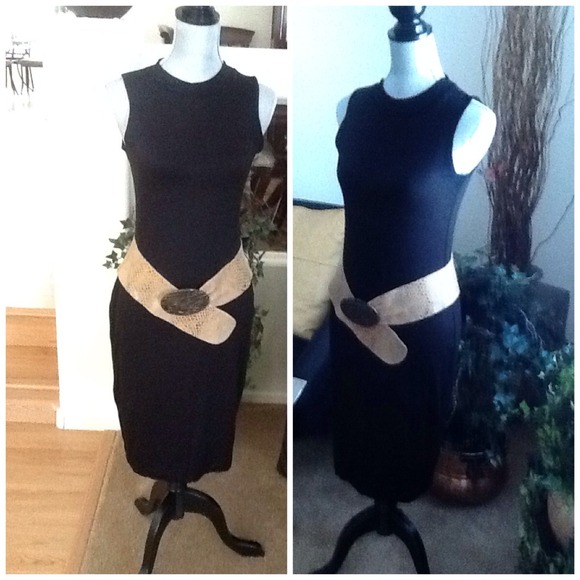 Black Jersey Dress ๐//Sold in Bundle// - Picture 2 of 3