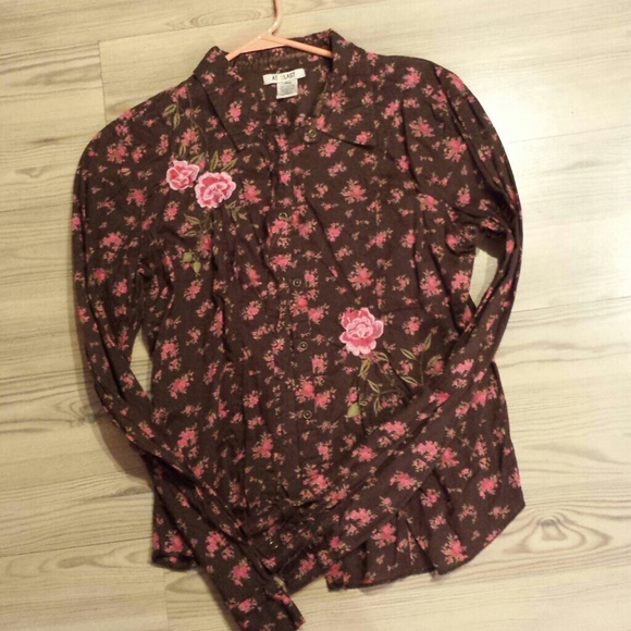 Scrunched Fit Large Button Up