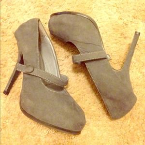 Wet Seal Mary Jane Heels