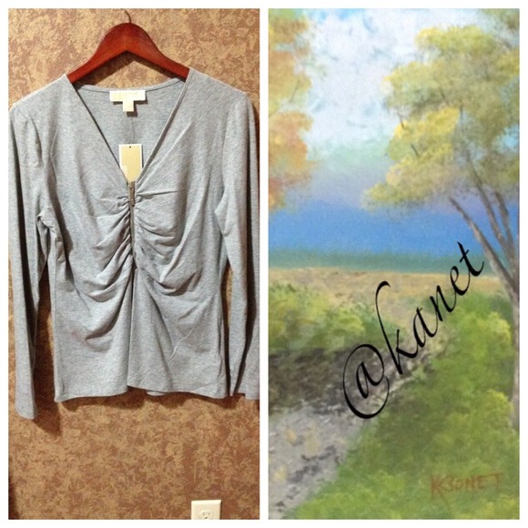 🌷Michael Kors Gray long sleeve top🌷