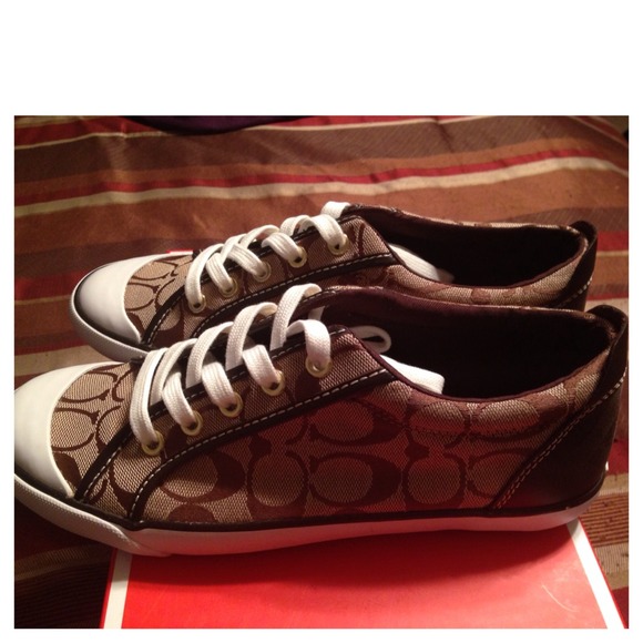 🚫Sold🚫Coach Barrett Sneaker - Picture 2 of 4