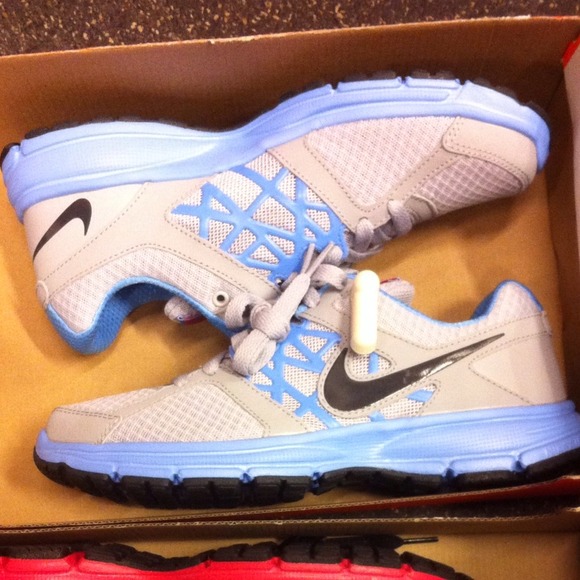 Nike Sneakers size 7 1/2