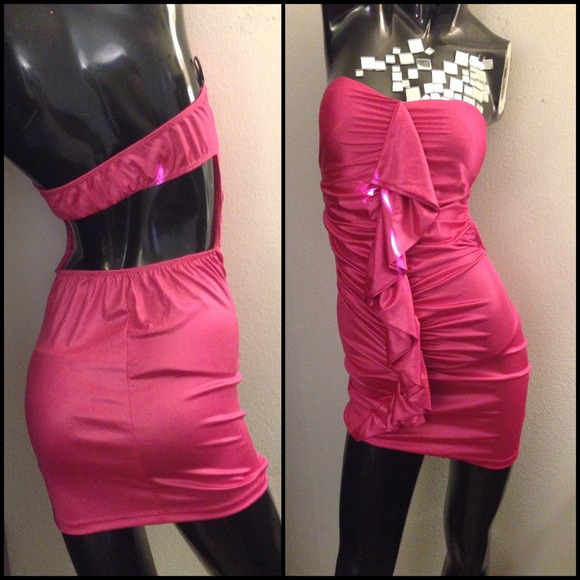 Pink scrunch dress