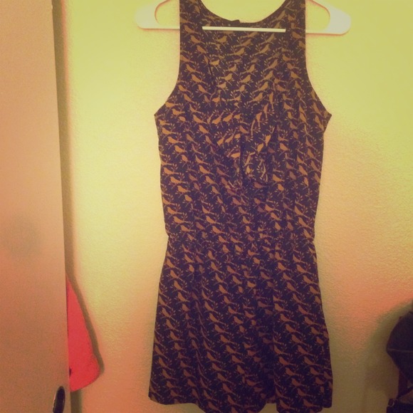 Forever 21 jumpsuit .only wear once .