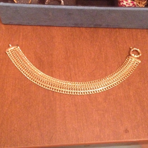 🚫HOLD🚫Vintage gold bracelet made in Italy 8"