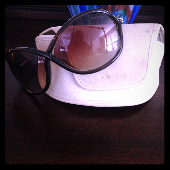 SOLD! Tom ford sunglasses!!!