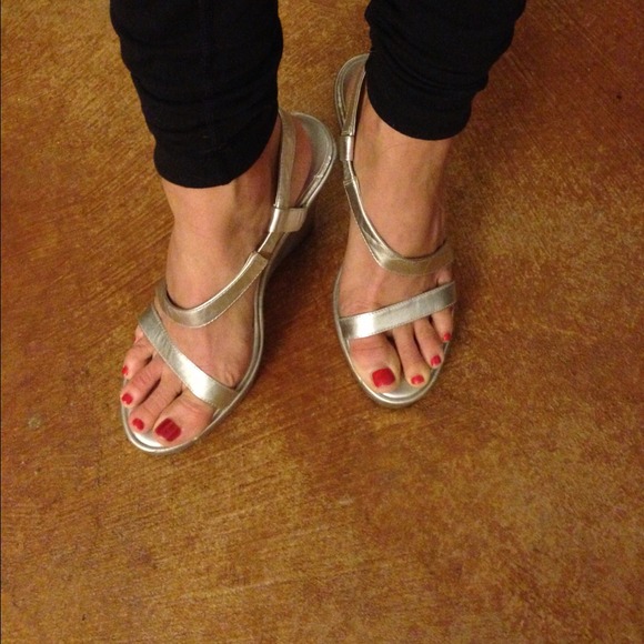 BEBE Silver Wedge Heel Additional Pics. - Picture 1 of 4