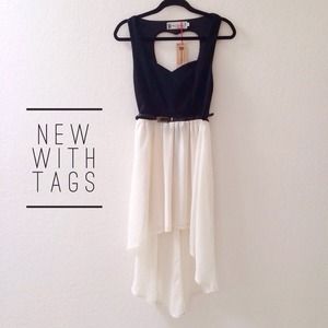 🌟HP!🌟HEART CUT OUT HI-LO DRESS