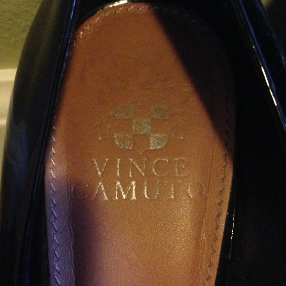 Vince Camuto Peep Toe Heels, size 8.5 - Picture 2 of 3