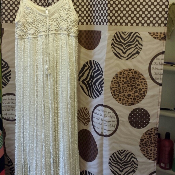 Dress - Picture 1 of 1