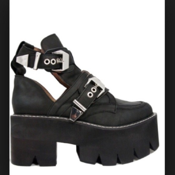 🚫SOLD🚫 Jeffrey Campbell Asylum
