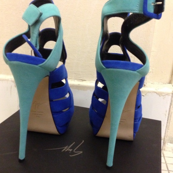 🚫SOLD🚫 Giuseppe Zanotti shoes - Picture 3 of 4
