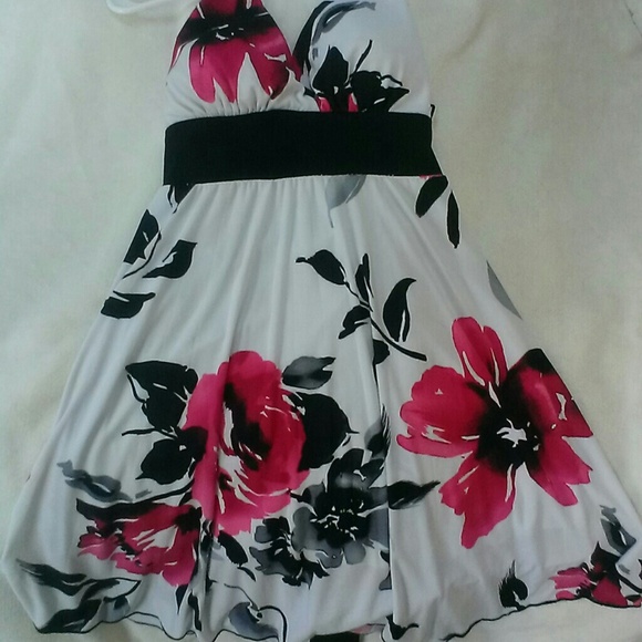 Floral print halter dress