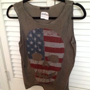 Brandy Melville Tee