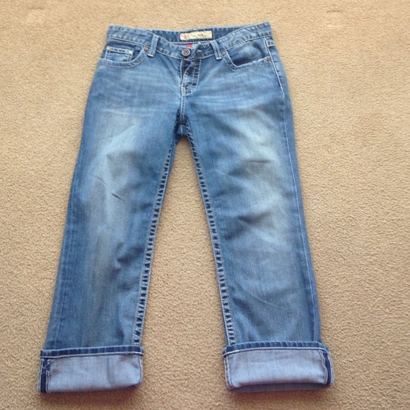 BKE capris from the Buckle