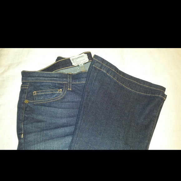 Jeans - Picture 3 of 4