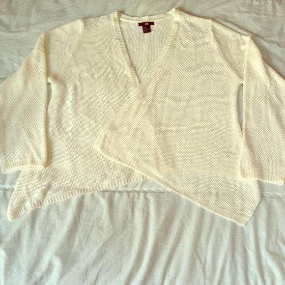 H&M white cardigan