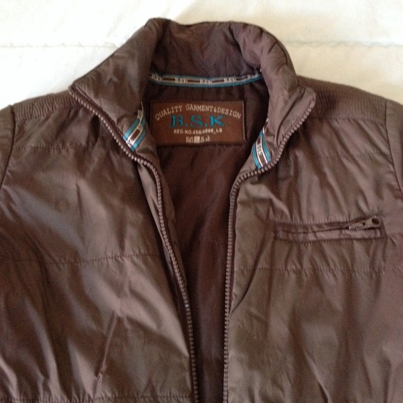 ---SOLD---Bershka puff jacket - Picture 2 of 2