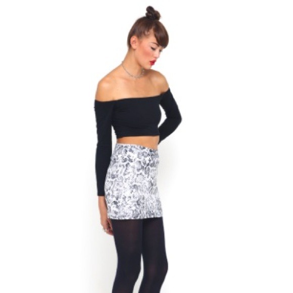 💋 Snake print Bodycon skirt - Picture 1 of 4