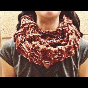 Chunky Knit Infinity Scarf