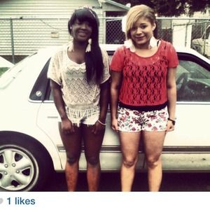 Flowers denim shorts